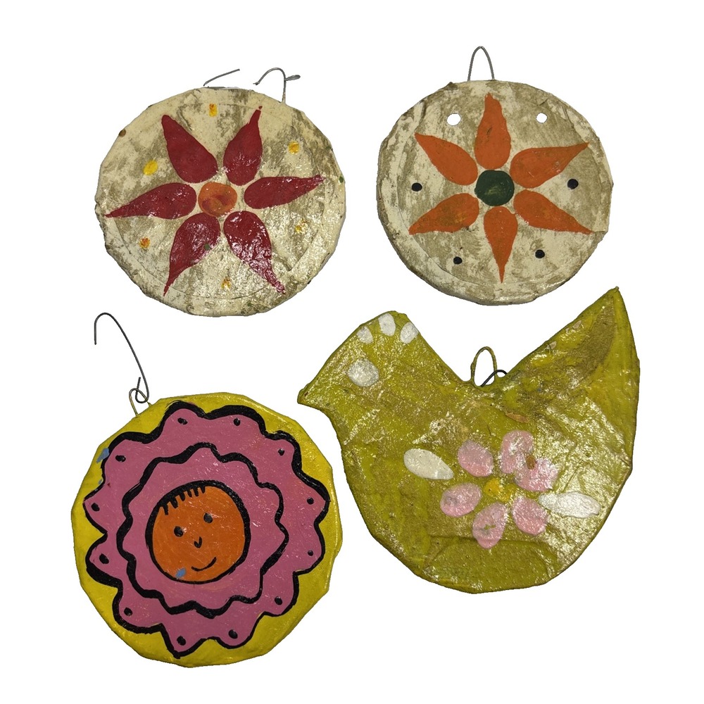 Vtg Lot Of 4 Paper Mache Latino Christmas San Salvador‎ Ornaments Bird